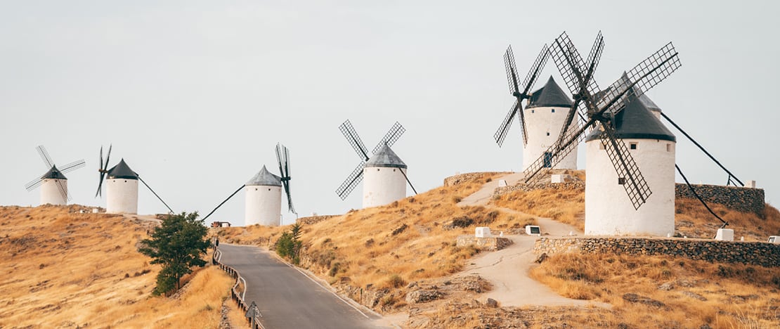 Détail des moulins à vent de Consuegra dans la province de Tolède, Castille-La Manche Détail des moulins à vent de Consuegra dans la province de Tolède, Castille-La Manche