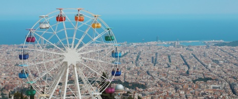 Detalle del Parque de Atracciones del Tibidabo de Barcelona, Cataluña Detalle del Parque de Atracciones del Tibidabo de Barcelona, Cataluña