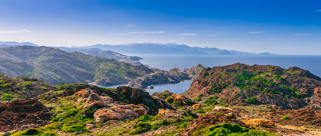 Paisagem do Parque Natural de Cap de Creus em Gerona