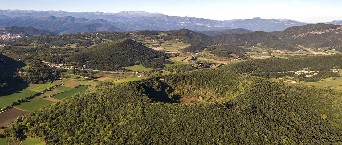 Vista do parque natural da zona vulcânica de La Garrotxa, Gerona