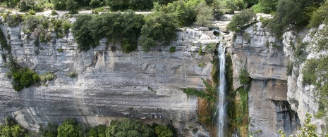 Vista do Salto de Sallent, em Rupit Vista do Salto de Sallent, em Rupit