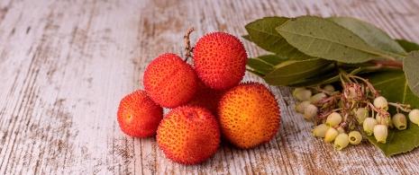 Fruto del madroño Fruto del madroño
