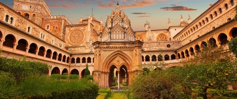 Royal Monastery of Santa María de Guadalupe in Cáceres, Extremadura Royal Monastery of Santa María de Guadalupe in Cáceres, Extremadura