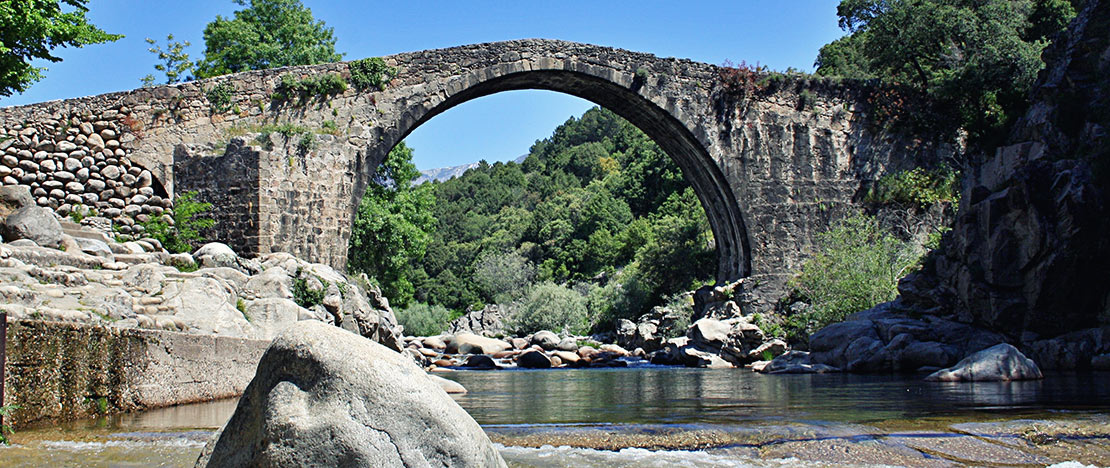 Roman bridge in the Alardos gorge, Extremadura