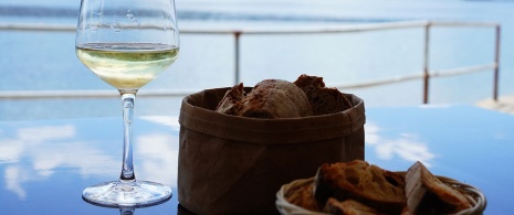 Glass of Albariño wine, Galicia Glass of Albariño wine, Galicia
