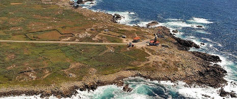 Vista aérea do Farol de Corrubedo, La Coruña Vista aérea do Farol de Corrubedo, La Coruña