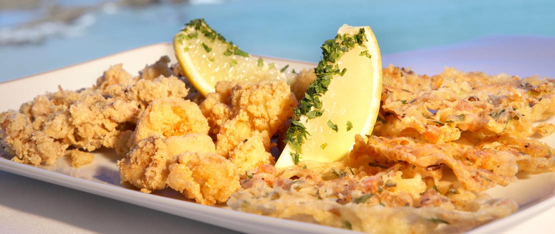 Fresh fried fish served at the Parador de Cádiz 