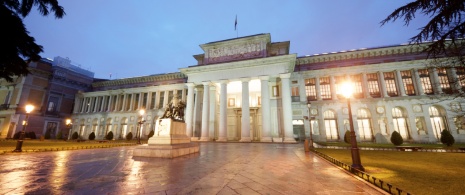 Night-time visit to the Prado Museum in Madrid, Region of Madrid Night-time visit to the Prado Museum in Madrid, Region of Madrid