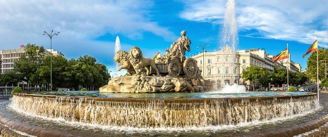 Fonte de Cibeles em Madri, Comunidade de Madri Fonte de Cibeles em Madri, Comunidade de Madri