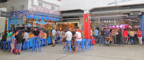 Veduta del mercato di San Fernando, Madrid Veduta del mercato di San Fernando, Madrid