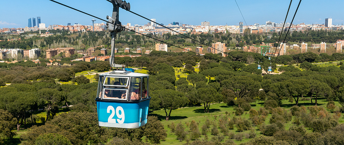 Blick auf die Madrider Seilbahn in der Casa de Campo, Region Madrid