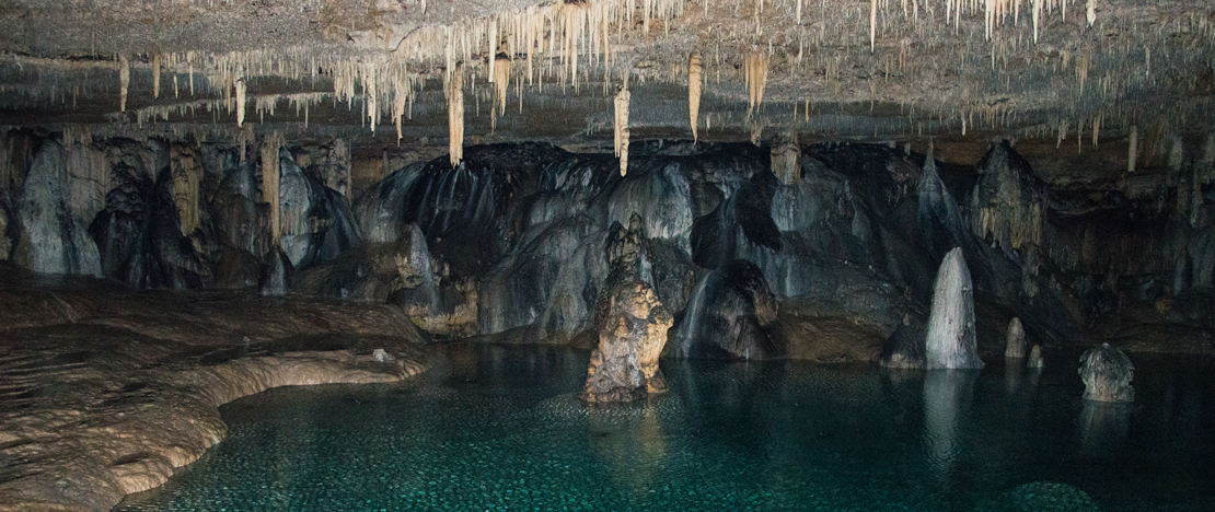 Caverna de los Cristinos no Parque Natural de Urbasa e Andía, Navarra