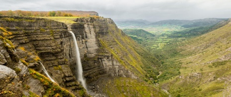 Salto del Nervión ad Álava, Paesi Baschi Salto del Nervión ad Álava, Paesi Baschi