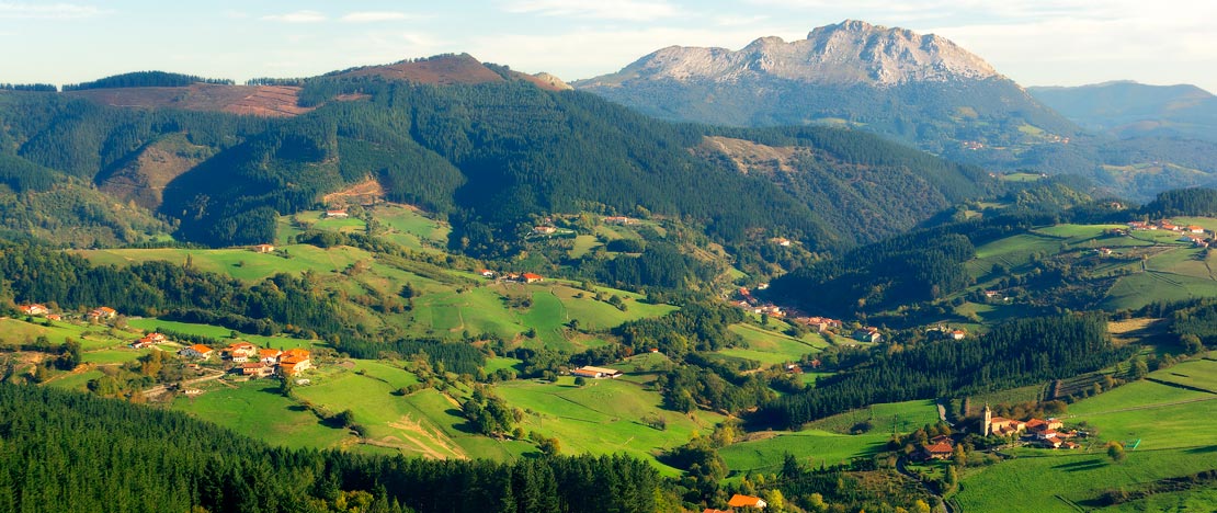 View of Aramaio and Mount Udalaitz in the background in Álava, Basque Country. View of Aramaio and Mount Udalaitz in the background in Álava, Basque Country.