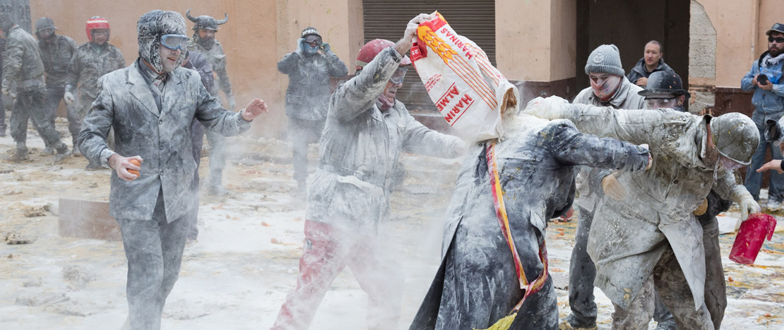 Flour Festival in Ibi, Alicante Flour Festival in Ibi, Alicante
