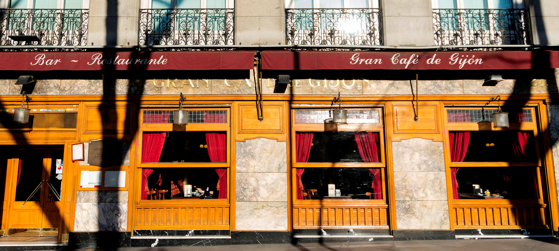 Facciata del Café Gijón, Madrid