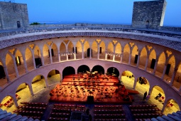Show no Castelo de @U[Bellver