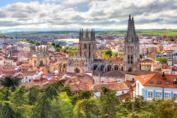 Widok na Katedrę w Burgos