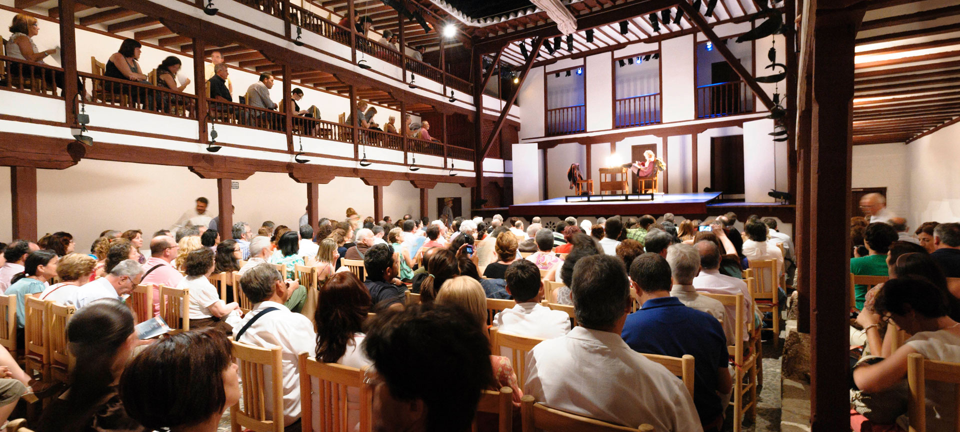 Performance in the Corral de Comedias theatre in Almagro.