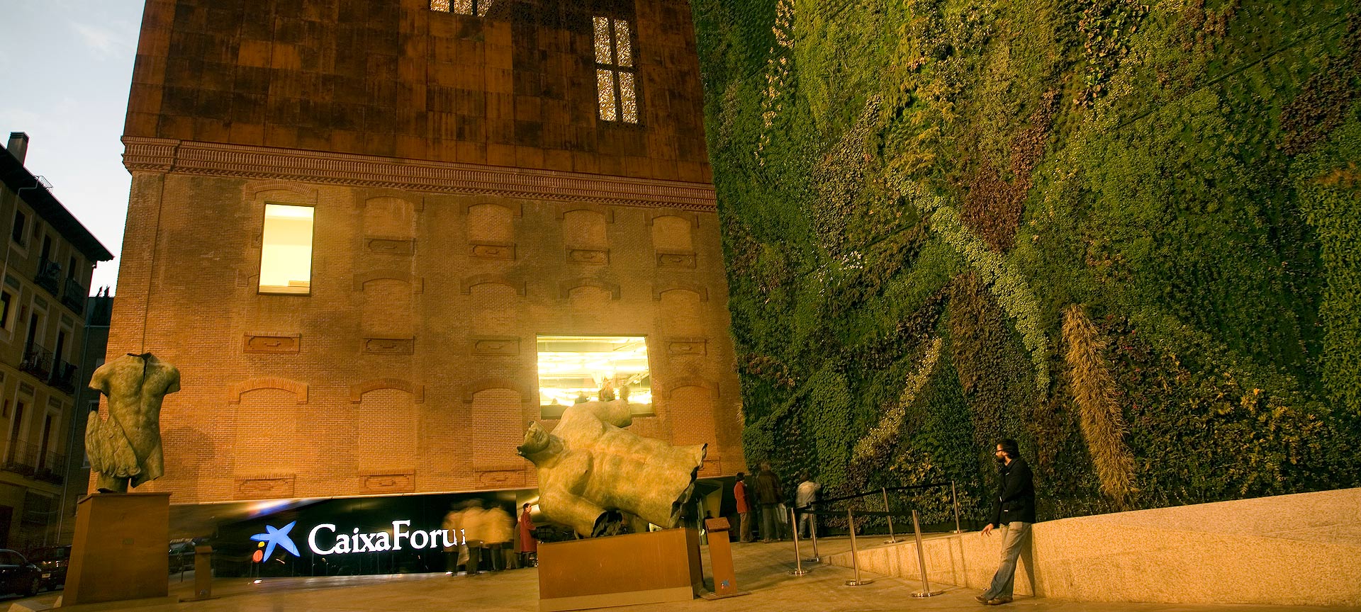Здание Caixaforum, Мадрид